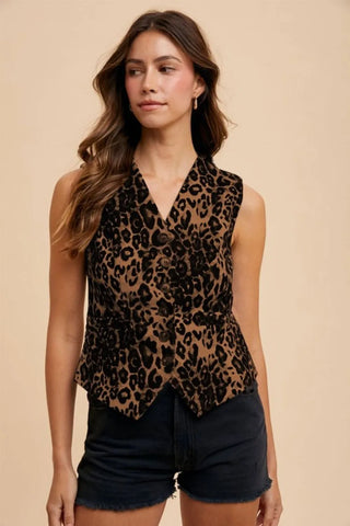 Corduroy Buttoned Vest